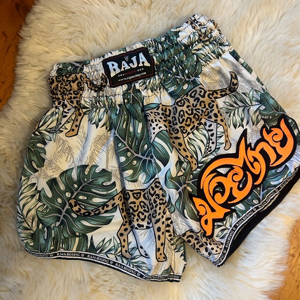 Raja Muay Thai Leopard Print Shorts - Green and Orange